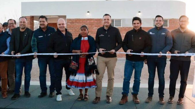 Inauguran nuevos baños comunitarios en Ladrilleras Norte