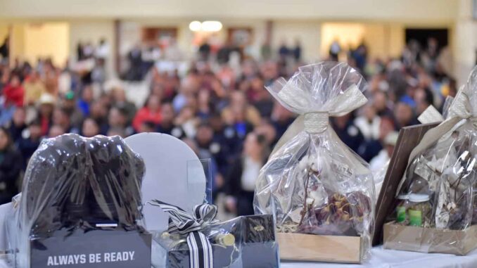Entrega SSPE equipo y uniformes a policías del municipio de Ascensión