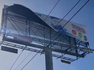 Pide Municipio regularizar anuncios espectaculares para reducir riesgos