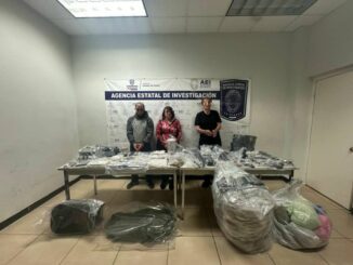 Capturan en Operativo Conjunto a pareja de adultos mayores y otro sujeto con gran cantidad de droga y arsenal en Juárez