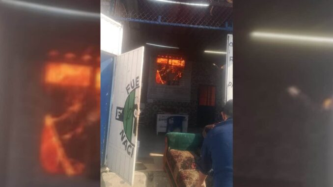 Incendio en anexo de Tlalpan deja varios muertos