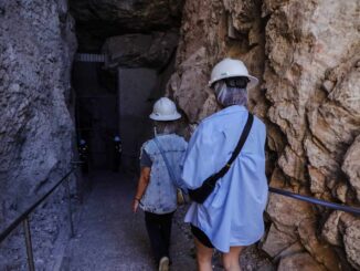 Festeja el mes de la familia con dos domingos gratis en las Grutas Nombre De Dios