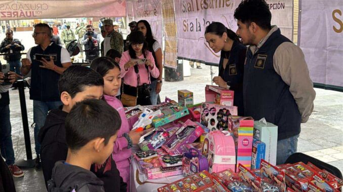 Intercambian juguetes bélicos por didácticos en campaña de desarme