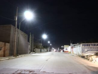 Termina Municipio instalación de nuevas lámparas LED en Jardines del Sol