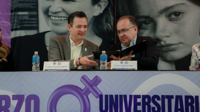 Capacitan y sensibilizan a alumnas de la UACc en tipos y modalidades de violencia