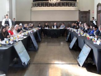 Sesiona Consejo Consultivo de Vialidad en Chihuahua