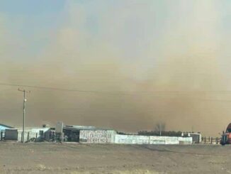 Restablecen autoridades circulación en carreteras tras cierre por tolvaneras