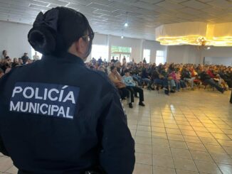 Dirección de Seguridad Pública imparte plática sobre salud mental para padres