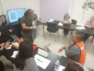 Imparte CEJUM taller a usuarias sobre habilidades básicas en mantenimiento
