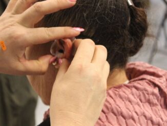 Anuncia Municipio convocatoria “Todo Oídos”; entregarán aparatos auditivos