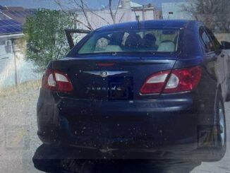 Menor se lleva vehículo sin permiso en fraccionamiento Los Olivos; madre denuncia posible abuso de confianza