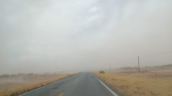 Alertan por fuertes vientos durante las próximas horas