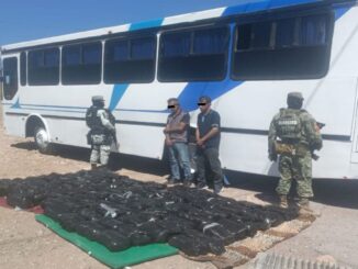 Aseguran en Chihuahua autobús que transportaba casi 500 kilos de metanfetamina