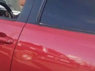 Conductora paga más de 19 mil pesos por meterse a fila del puente