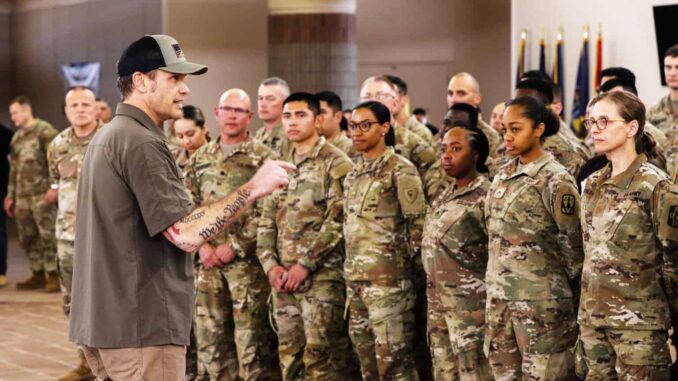 EE.UU. crea una segunda zona militar restringida en la frontera con México