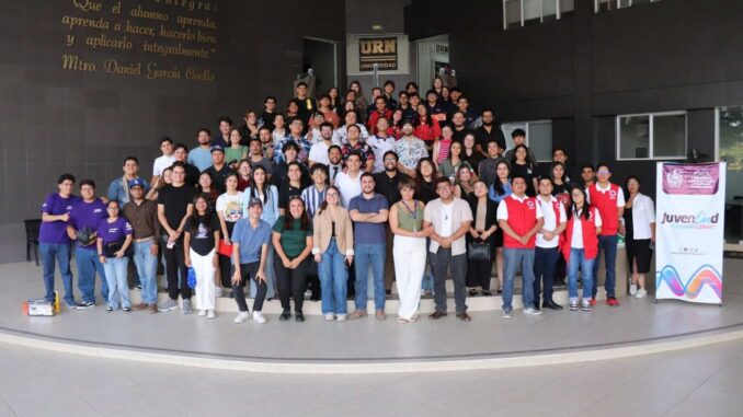 Entrega municipio apoyos a Clubs de la Juventudes durante reunión bimestral