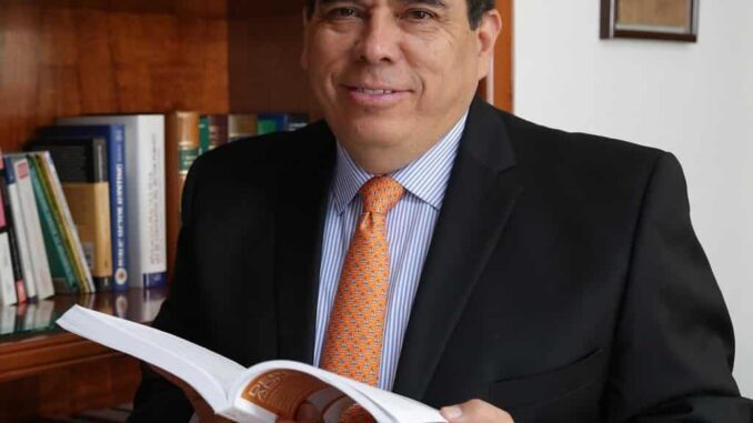 Ordenan detención contra López Elías por peculado agravado