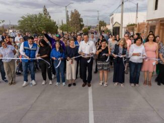 Inaugura alcalde Bonilla calle recarpeteada en la colonia José Vasconcelos