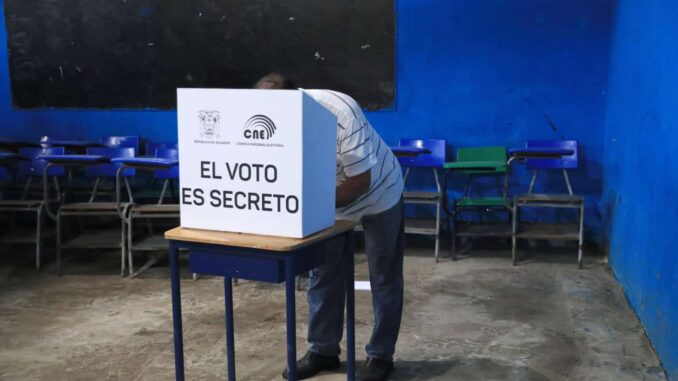 INE llama a votar sin influencias en la elección judicial